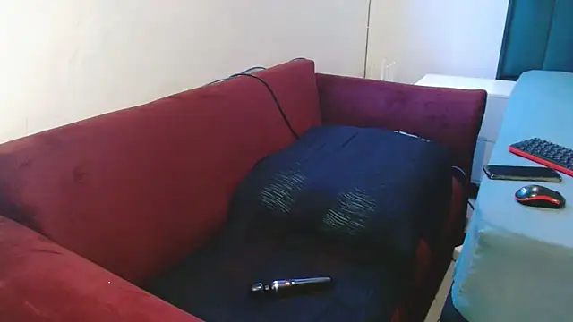 LolaTwerksXX online show from 05/13/26, 02:03
