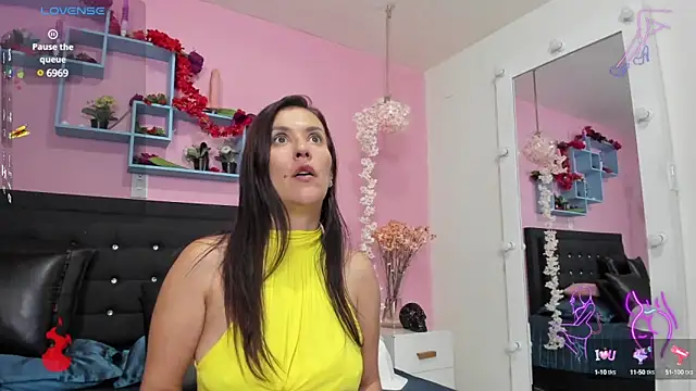 GeorginaBianco online show from 02/07/25, 06:24