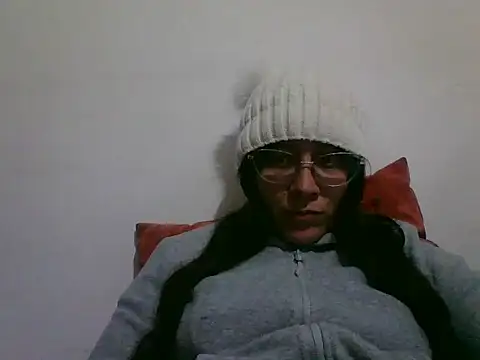 Snapshot of Darkness_jones_ chatting on 02/06/26, 07:50 Darkness jones online show from 02/06/26, 07:50