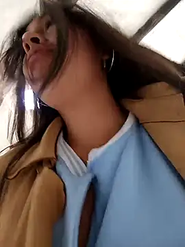 LIZ-06  online show from 03/14/25, 10:05