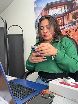 LIZ-06  online show from 02/10/26, 12:53