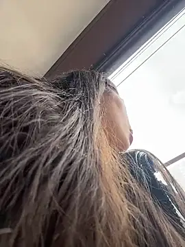 LIZ-06  online show from 02/19/26, 12:56