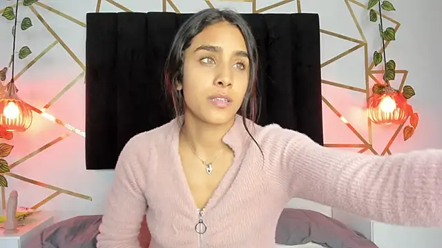 Snapshot of Ambeer_Rousess chatting on 03/13/25, 12:27 Ambeer Rousess online show from 03/13/25, 12:27