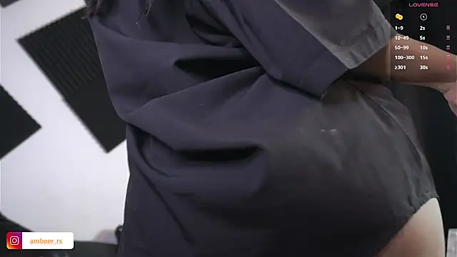 Snapshot of Ambeer_Rousess chatting on 09/27/25, 10:04 Ambeer Rousess online show from 09/27/25, 10:04