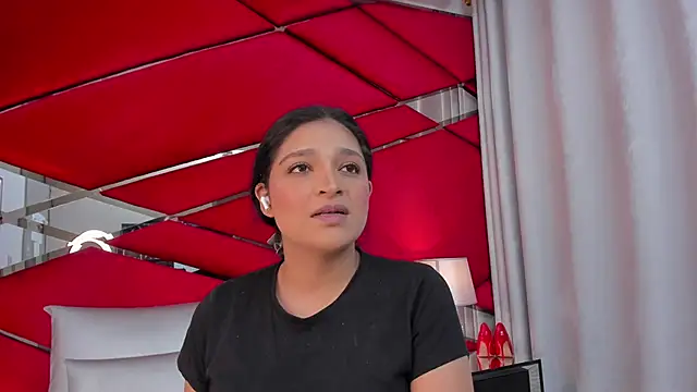 AdeleGray online show from 02/07/25, 11:45