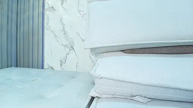 Franchesca De Luca online show from 02/23/25, 02:07