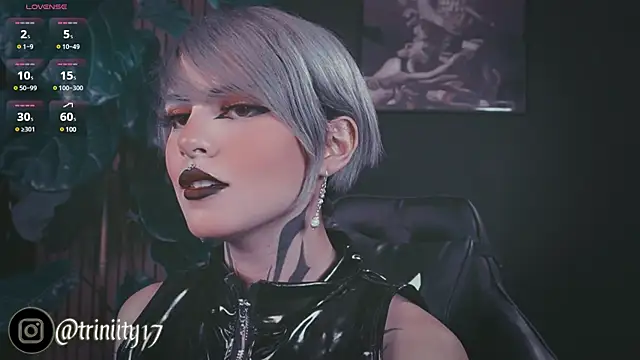 Snapshot of Trinity___s chatting on 01/26/25, 05:02 Trinity s online show from 01/26/25, 05:02