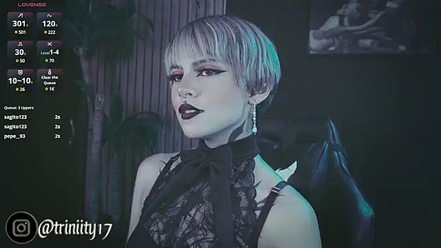 Snapshot of Trinity___s chatting on 02/10/25, 01:24 Trinity s online show from 02/10/25, 01:24