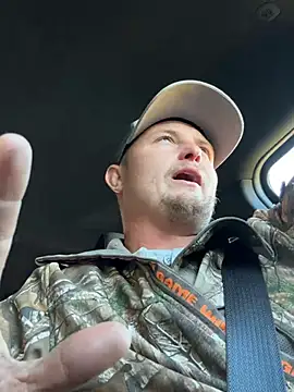 Snapshot of Badazzcouple chatting on 12/06/24, 08:18 Badazzcouple online show from 12/06/24, 08:18