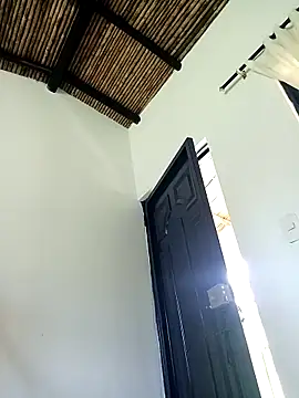 Snapshot of CURVY-HORNY chatting on 09/15/25, 05:02 CURVY-HORNY online show from 09/15/25, 05:02