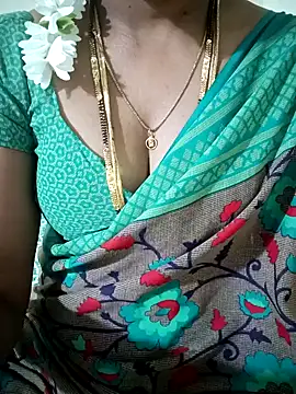 Cute-chinny online show from 01/02/25, 02:57