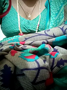 Cute-chinny online show from 09/22/25, 01:13