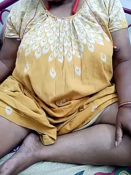 Hotty-rumi online show from 11/16/25, 06:24