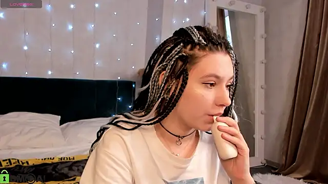 Bonni Meiz online show from 03/10/26, 04:06