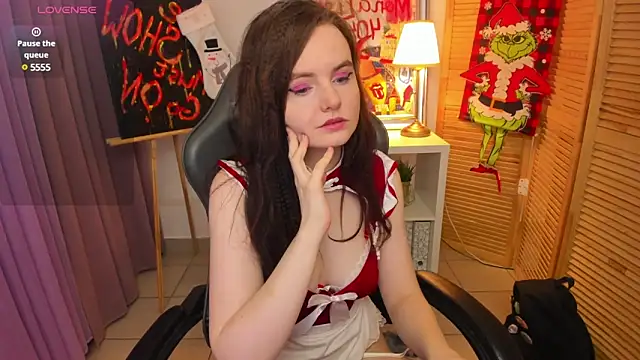 AmA lia  online show from 01/03/25, 08:32