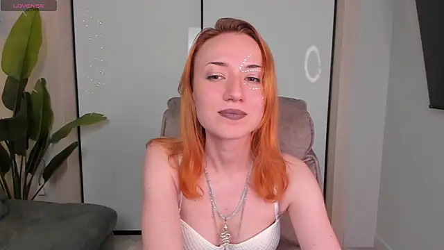 Snapshot of Maddy_Garcia chatting on 01/05/25, 02:38 Maddy Garcia online show from 01/05/25, 02:38