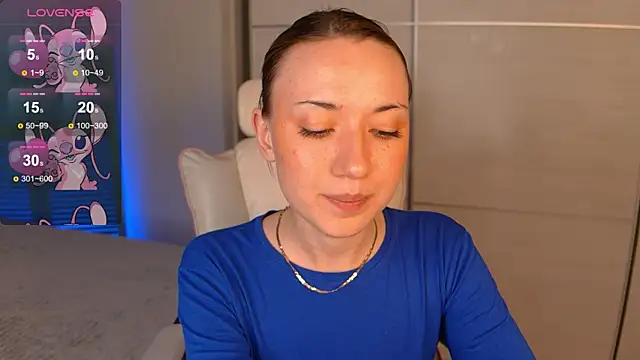 Snapshot of Maddy_Garcia chatting on 03/23/25, 05:32 Maddy Garcia online show from 03/23/25, 05:32