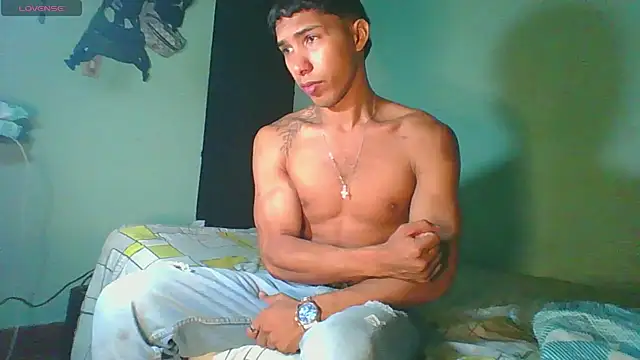 Snapshot of maximo_vega_newv chatting on 02/22/25, 06:50 maximo vega newv online show from 02/22/25, 06:50