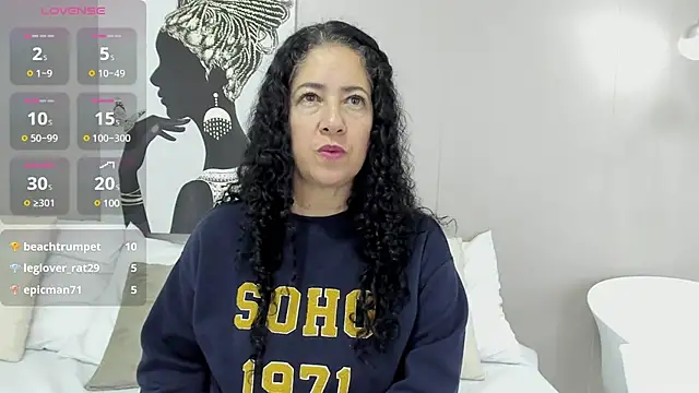 Adelesmithh online show from 02/04/25, 02:43