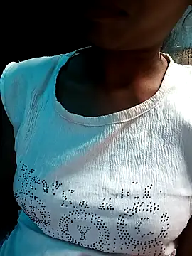 Kajal  Mehra online show from 11/22/25, 10:47