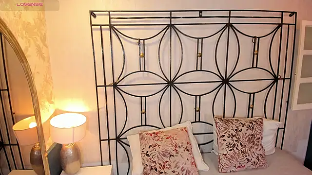 Pamela Johnsonn online show from 09/23/25, 07:39