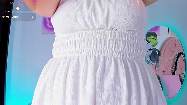 amandalee01 online show from 10/24/25, 07:10