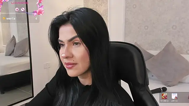 stephanya  online show from 05/19/26, 07:31