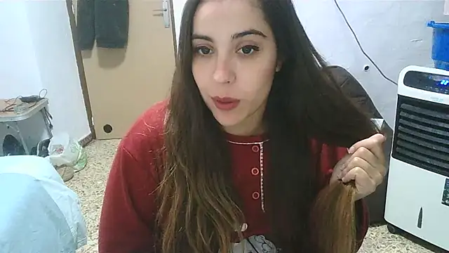 Snapshot of Ursumi1 chatting on 12/09/24, 03:00 Ursumi1 online show from 12/09/24, 03:00