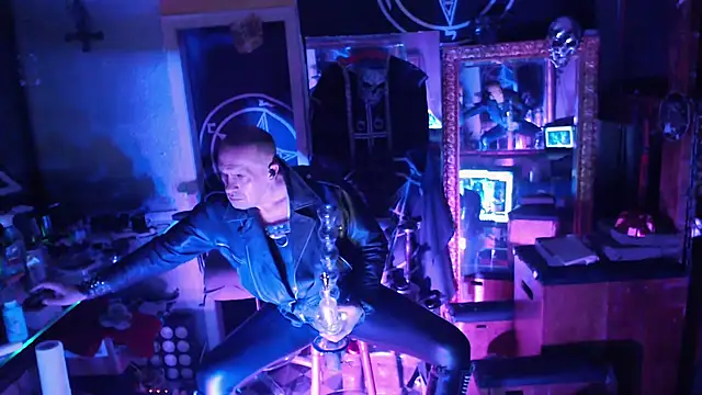 BULGEDEMON online show from 11/18/25, 05:17