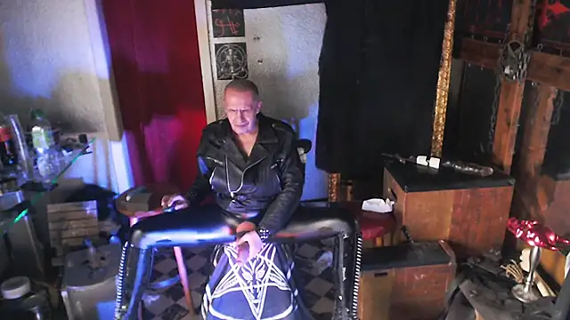 BULGEDEMON online show from 02/11/26, 10:42