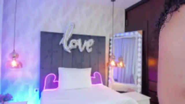 SHARONN     online show from 02/17/25, 03:25