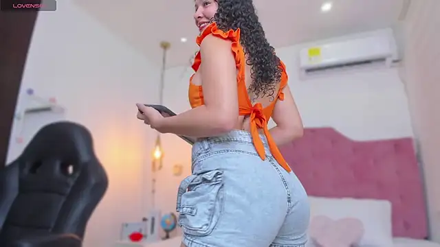 SHARONN     online show from 03/01/25, 07:15