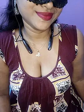 Snapshot of Sexy_Mona_Bhabhi chatting on 10/16/25, 06:31 Sexy Mona Bhabhi online show from 10/16/25, 06:31