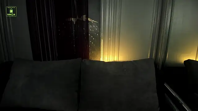 Ishtar Divine online show from 03/19/25, 10:33