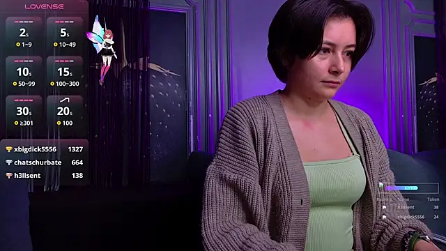 Ishtar Divine online show from 10/11/25, 03:50