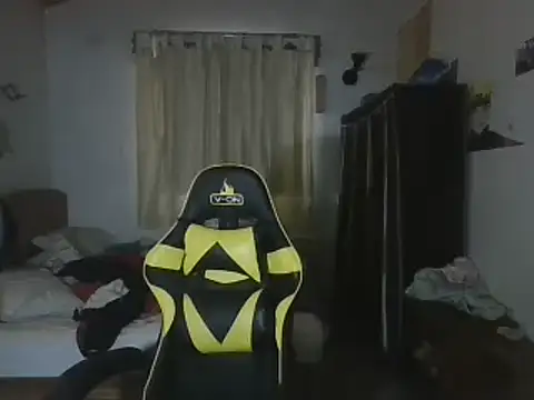 Snapshot of Khaizer01 chatting on 02/02/25, 03:28 Khaizer01 online show from 02/02/25, 03:28