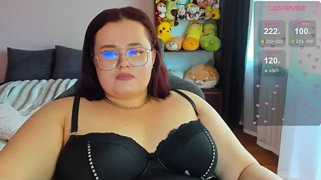 Snapshot of Jessica_Joy chatting on 07/14/26, 10:21 Jessica Joy online show from 07/14/26, 10:21