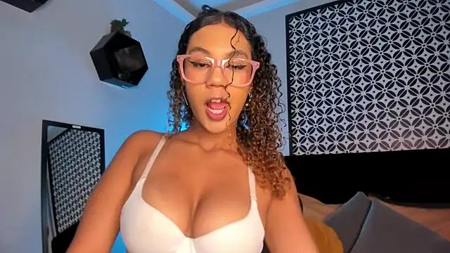 sade jackson1 online show from 09/26/25, 05:22