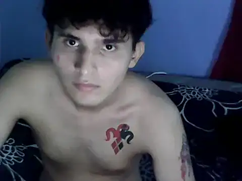 Snapshot of Charley_quin chatting on 12/13/24, 03:38 Charley quin online show from 12/13/24, 03:38