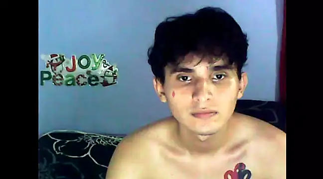 Snapshot of Charley_quin chatting on 12/26/24, 12:46 Charley quin online show from 12/26/24, 12:46