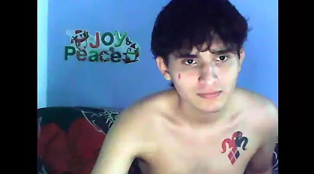 Snapshot of Charley_quin chatting on 12/27/24, 12:29 Charley quin online show from 12/27/24, 12:29