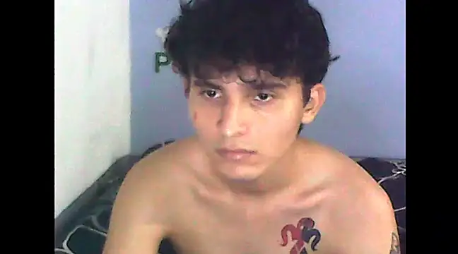 Snapshot of Charley_quin chatting on 01/06/25, 03:31 Charley quin online show from 01/06/25, 03:31