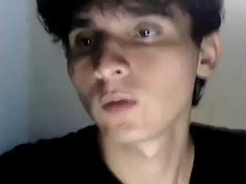 Snapshot of Charley_quin chatting on 01/11/25, 01:48 Charley quin online show from 01/11/25, 01:48