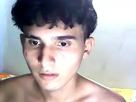 Snapshot of Charley_quin chatting on 01/17/25, 02:29 Charley quin online show from 01/17/25, 02:29