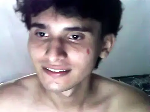 Snapshot of Charley_quin chatting on 01/28/25, 02:21 Charley quin online show from 01/28/25, 02:21