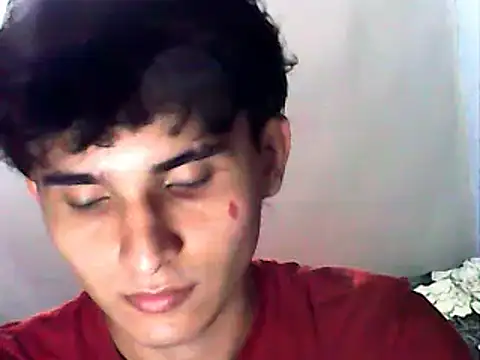 Snapshot of Charley_quin chatting on 02/05/25, 11:17 Charley quin online show from 02/05/25, 11:17