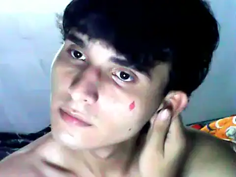 Snapshot of Charley_quin chatting on 02/06/25, 11:15 Charley quin online show from 02/06/25, 11:15