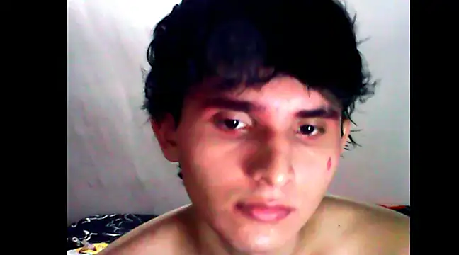 Snapshot of Charley_quin chatting on 02/21/25, 11:32 Charley quin online show from 02/21/25, 11:32