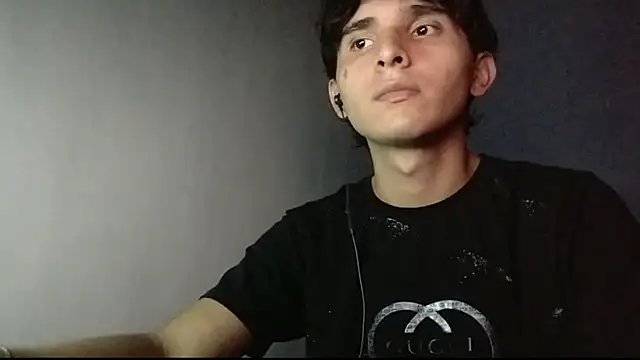 Snapshot of Charley_quin chatting on 03/09/25, 12:00 Charley quin online show from 03/09/25, 12:00