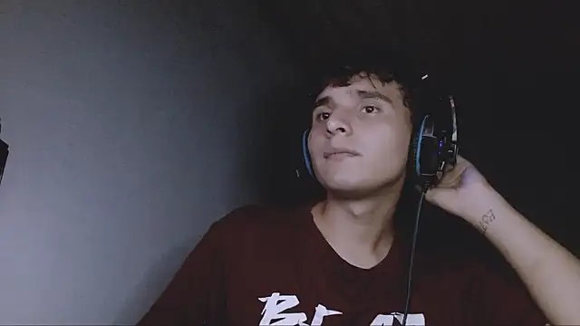 Snapshot of Charley_quin chatting on 09/09/25, 11:26 Charley quin online show from 09/09/25, 11:26